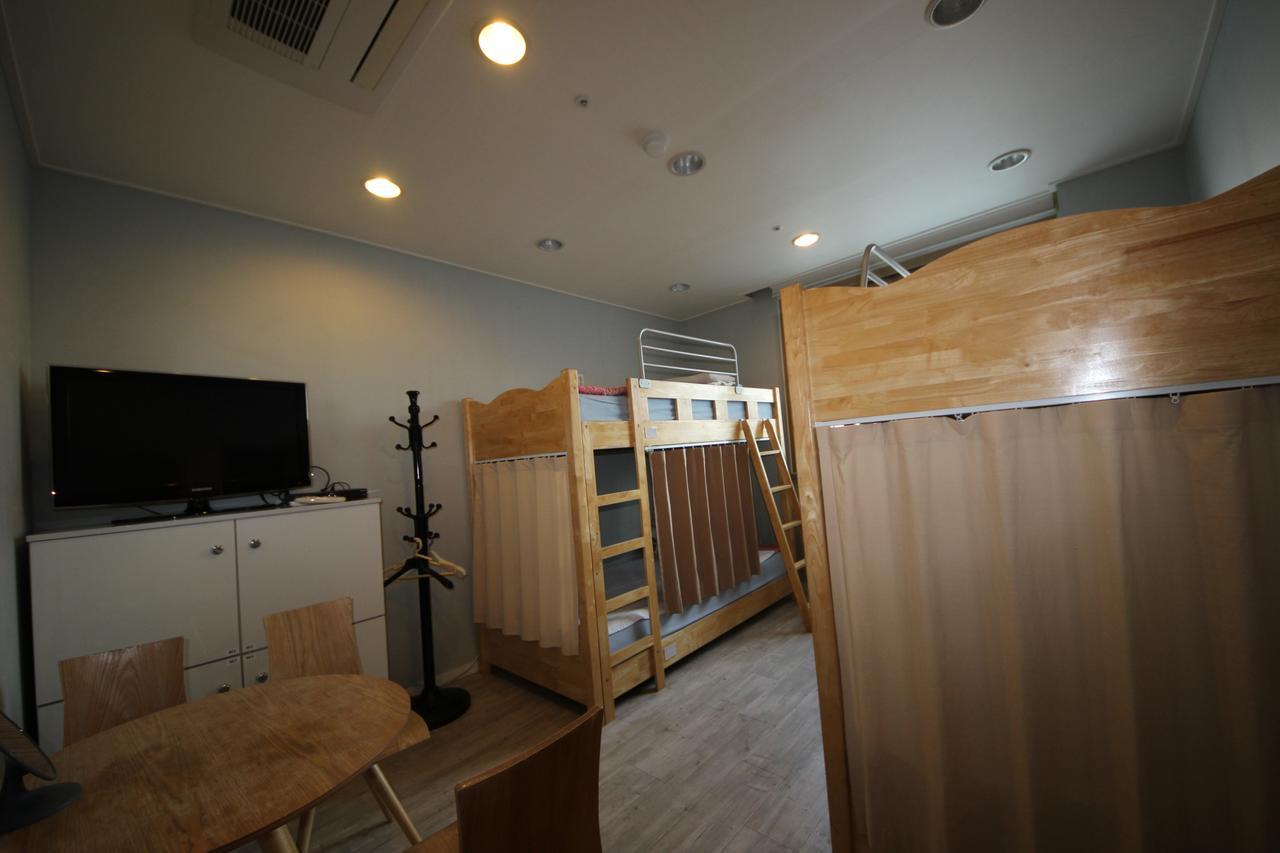 Hostel The New Day Busan Buitenkant foto