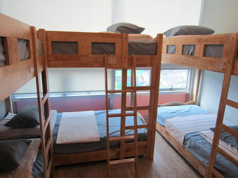 Hostel The New Day Busan Buitenkant foto