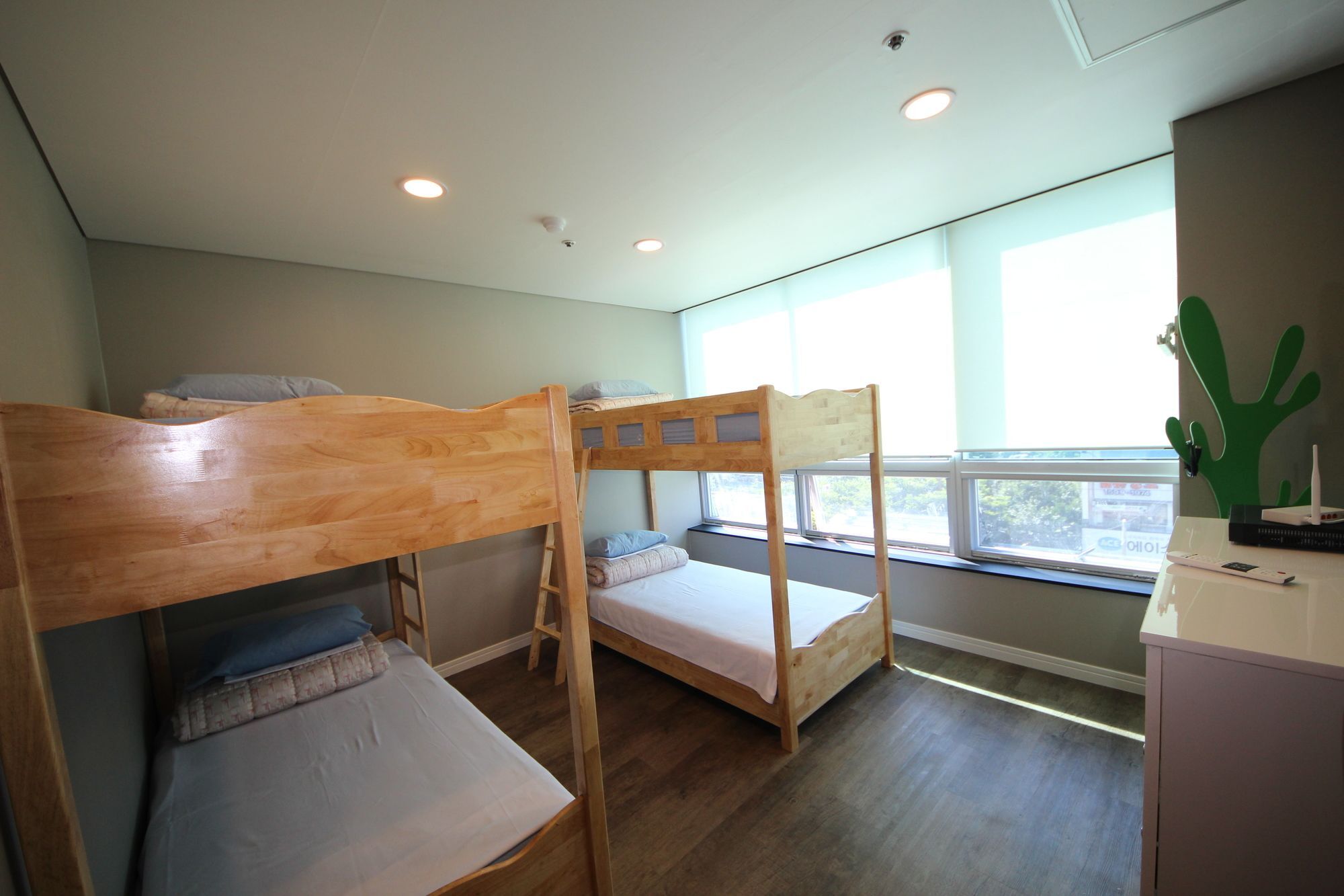 Hostel The New Day Busan Buitenkant foto