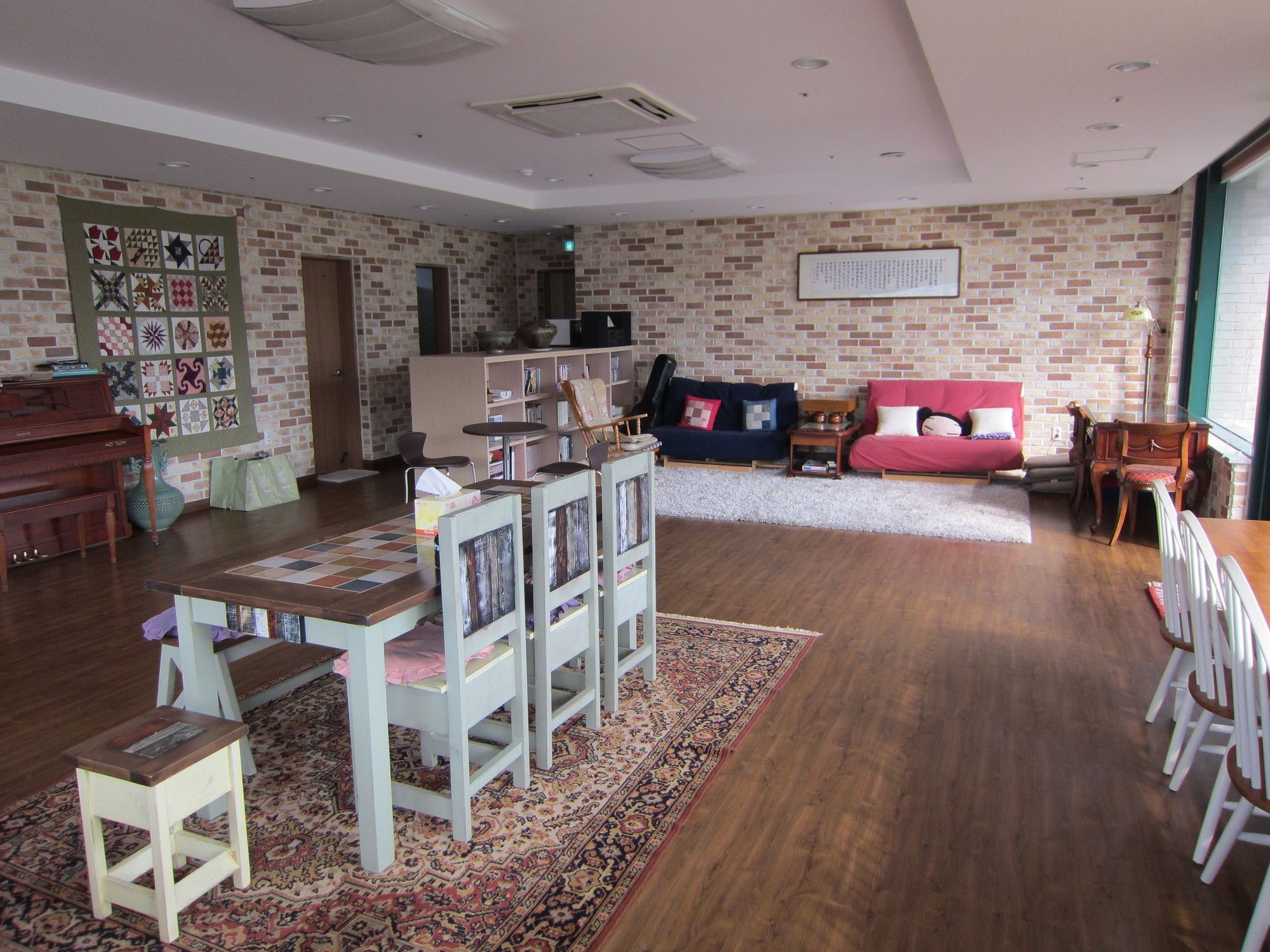 Hostel The New Day Busan Buitenkant foto
